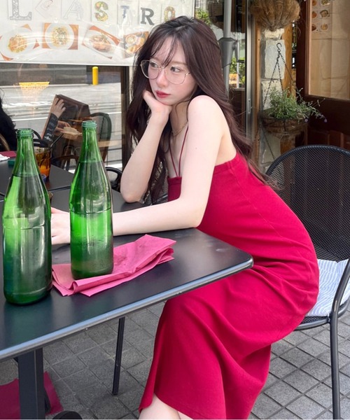 ROYAL PARTY（ロイヤルパーティー）の「【ZOZO限定】パット付ダブルストラップキャミワンピース（ワンピース・レディース・レッド/ブラック/マルチ/グレー・FREE）」の3枚目の写真