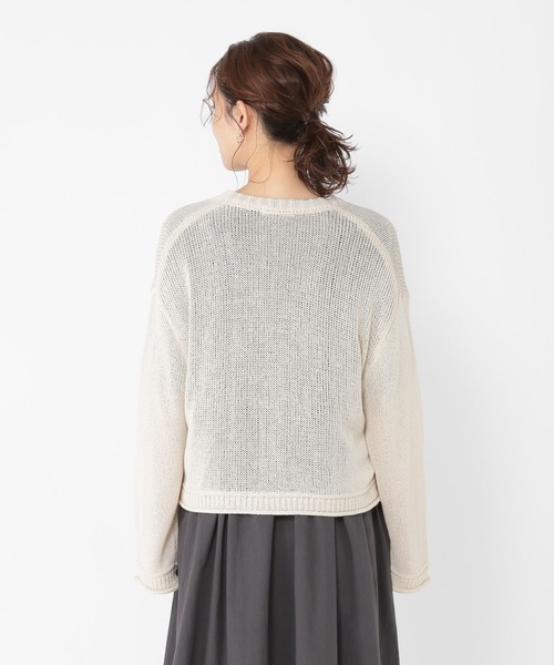 studio CLIP(スタディオクリップ)の「3ゲージブライトリリヤーンVネックカーディガン(カーディガン/ボレロ・レディース・ナチュラル/ラベンダー/イエロー・FREE)」の12枚目の写真