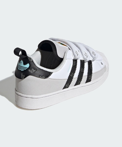 adidas 特製クッション　オリジナルスロゴ adidas 特製クッション オリジナルスロゴ