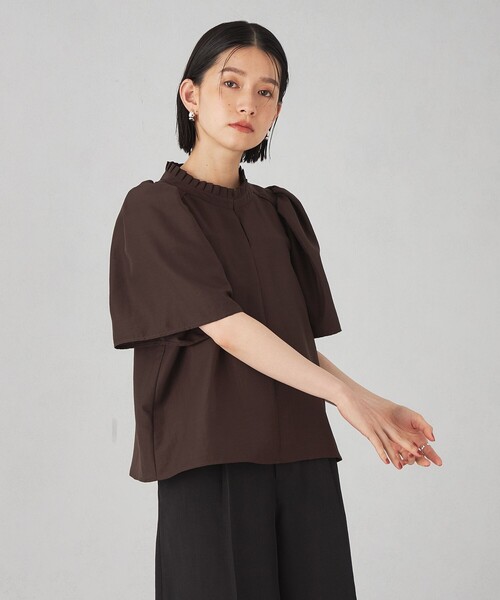 EMMEL REFINES（エメルリファインズ）の「＜EMMEL REFINES＞EM プリーツエリ ショートスリーブ ブラウス（シャツ/ブラウス・レディース・ダークブラウン/オフホワイト/ブラック・FREE）」の9枚目の写真