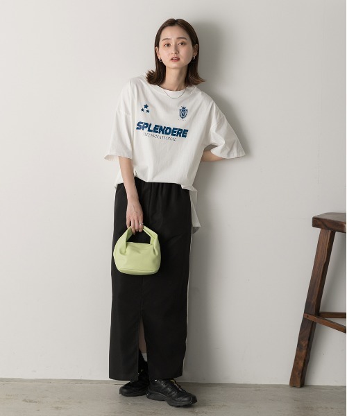 ad thie(アドティエ)の「ゲームデザイン オーバーサイズTシャツ(Tシャツ/カットソー・レディース・オフホワイト/ブラック/ブルーグレー・FREE)」の8枚目の写真