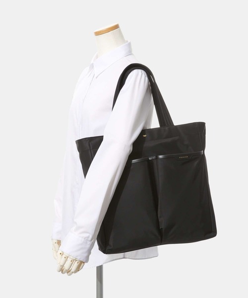 ANYA HINDMARCH（アニヤハインドマーチ）の「ANYA HINDMARCH ECONYL