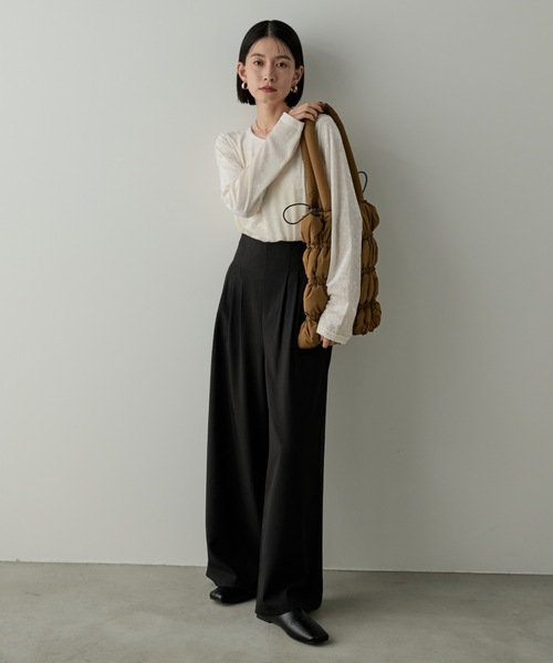 Shelly island（シェリーアイランド）の「シアーベロアクルーネックプルオーバー（Tシャツ/カットソー・レディース・ブラック/ブラウン/ホワイト/グレー・FREE）」の13枚目の写真