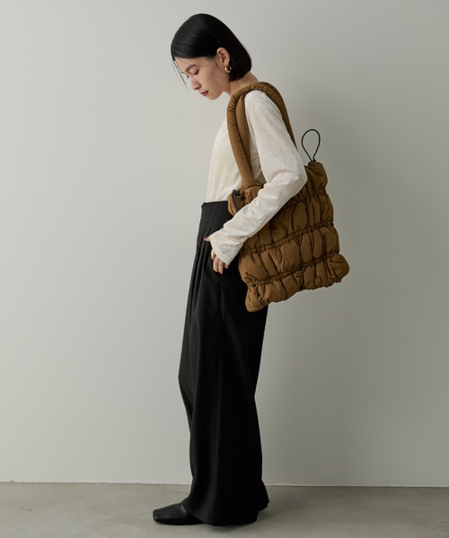 Shelly island（シェリーアイランド）の「シアーベロアクルーネックプルオーバー（Tシャツ/カットソー・レディース・ブラック/ブラウン/ホワイト/グレー・FREE）」の14枚目の写真