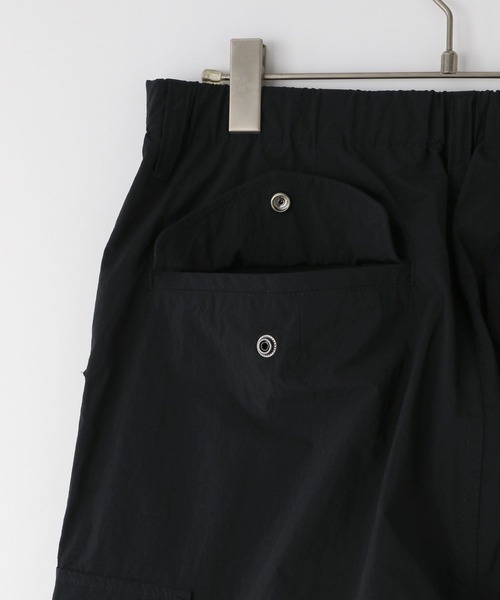 LOWRYS FARM（ローリーズファーム）の「ナイロンカーゴパンツ 133924（カーゴパンツ・メンズ・ネイビー/ブラック・MEDIUM/LARGE）」の13枚目の写真