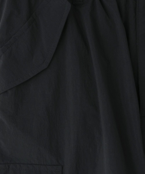 LOWRYS FARM（ローリーズファーム）の「ナイロンカーゴパンツ 133924（カーゴパンツ・メンズ・ネイビー/ブラック・MEDIUM/LARGE）」の4枚目の写真