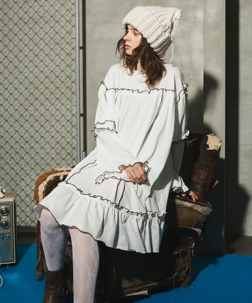 セール】【forksy.】フレアスリーブフリルメローオーバーサイズ