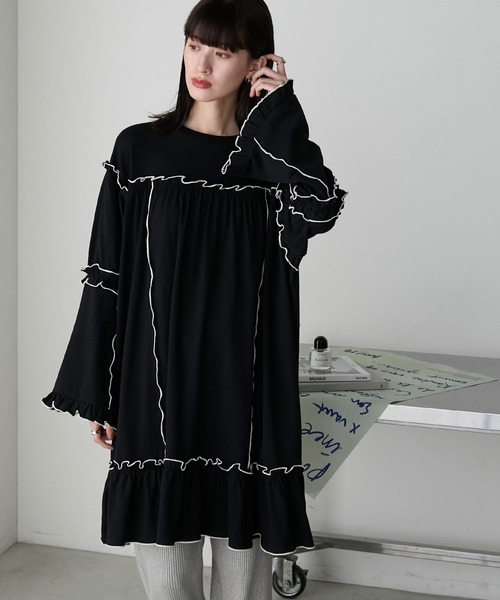 forksy.（フォルクシー）の「【forksy.】フレアスリーブフリルメローオーバーサイズロングTシャツ（ワンピース・レディース・オフホワイト/杢グレー/ブラック/ネイビー・FREE）」の20枚目の写真