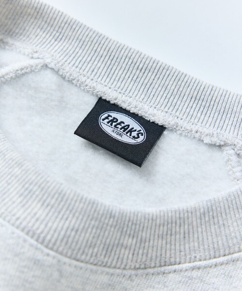 FREAK'S STORE(フリークスストア)の「限定展開 12oz Short Length ヘビーウェイト ラグランスリーブスウェット/ショート丈(スウェット・メンズ・グレイッシュベージュ/スミクロ/レッド/ネイビー/ブラック/アッシュグレー・SMALL/MEDIUM/LARGE)」の9枚目の写真