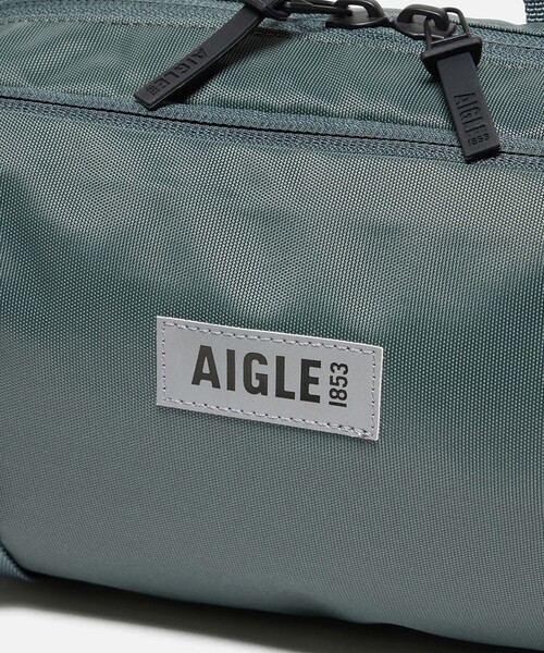 AIGLE（エーグル）の「撥水 アーバン バムバッグ ショルダーバッグ ウエストバッグ /W28×H14×D10cm（ボディバッグ/ウエストポーチ・レディース・ブラック/ダークグリーン・FREE）」の17枚目の写真