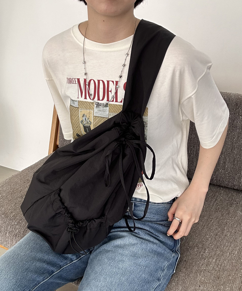 SLOBE citron.（スローブシトロン）の「《WEB限定/追加3》SLOBE citron. Nylon shoulder BAG（ショルダーバッグ・レディース・ブラック・FREE）」の14枚目の写真