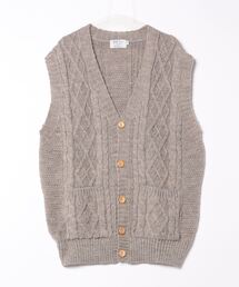 Kerrywoollenmills（ケリーウーレンミルズ）の「Kerry Woollen Mills KW-0027 ARAN CABLE V NECK OVERSIZE VEST with POCKET（ニット/セーター・メンズ）」
