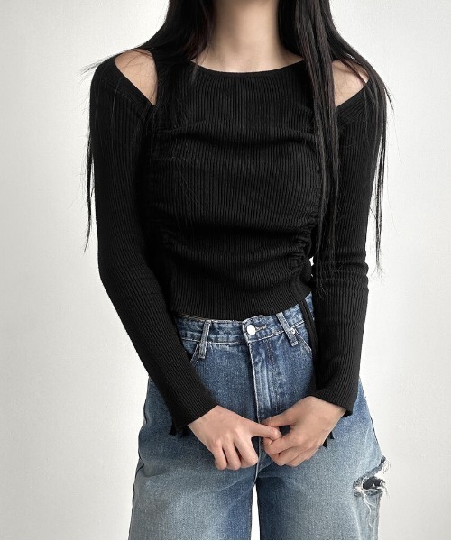 gossip!ロサンゼルス(ゴシップロサンゼルス)の「Y2K カットアウトシャーリングリボンリブニットトップス(Tシャツ/カットソー・レディース・ブラック/パープル/ベージュ/オフホワイト・FREE)」の11枚目の写真