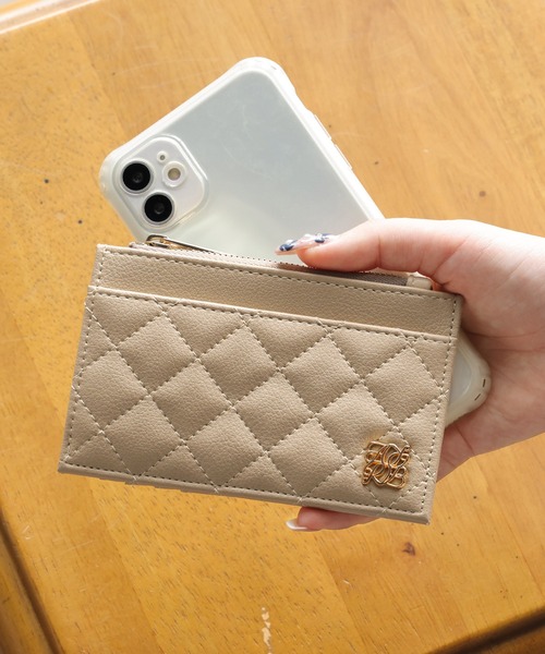 ALTROSE（アルトローズ）の「ミニ財布 カードケース キルティング フラグメントケース ルルナ（カードケース・レディース・ブラック/グレイッシュベージュ/アイボリー/グレー/ライトピンク・FREE）」の20枚目の写真