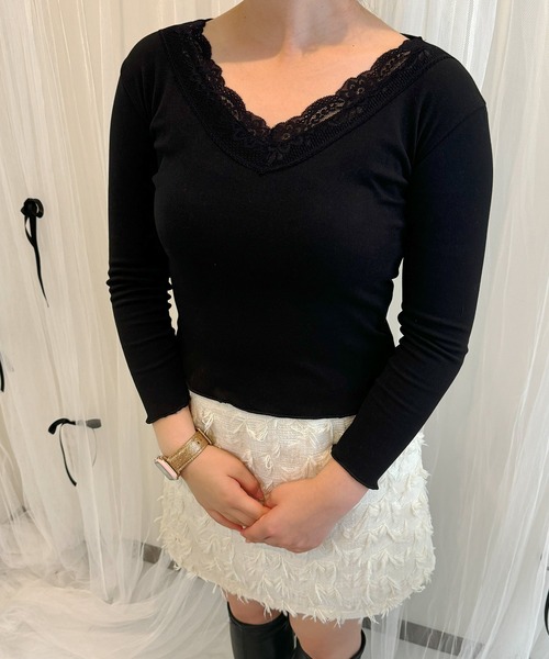 frunco（フランコ）の「【ZOZO限定】レース付き起毛カットロンT（Tシャツ/カットソー・レディース・ブラック/ホワイト・MEDIUM）」の20枚目の写真