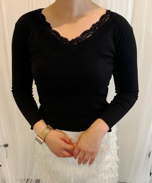 frunco（フランコ）の「【ZOZO限定】レース付き起毛カットロンT（Tシャツ/カットソー・レディース・ブラック/ホワイト・MEDIUM）」の22枚目の写真