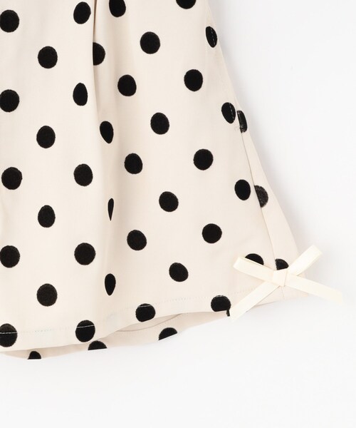 SHOO・LA・RUE（シューラルー）の「【100-140cm/プチセレ/セットアップ可】フロッキードットショートパンツ（その他パンツ・キッズ・アイボリー/ブラック・10/11/12/13/14）」の7枚目の写真