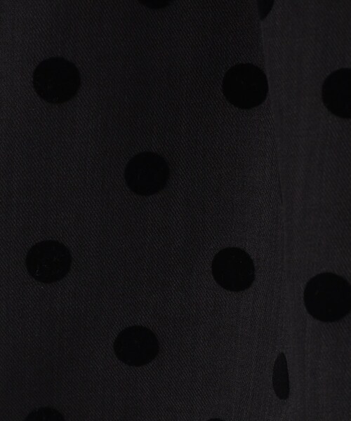 SHOO・LA・RUE（シューラルー）の「【100-140cm/プチセレ/セットアップ可】フロッキードットショートパンツ（その他パンツ・キッズ・アイボリー/ブラック・10/11/12/13/14）」の9枚目の写真