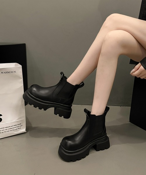 セール】プルストラップ付き ラウンドトゥ レザー調 サイドゴア