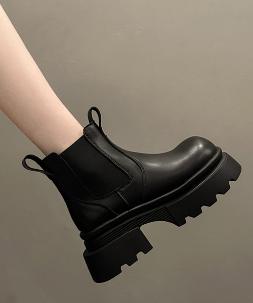 セール】プルストラップ付き ラウンドトゥ レザー調 サイドゴア