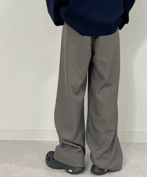 gossara(ゴサラ)の「スーツ地タックパンツ(スラックス・レディース・ブラック/カーキ/グレー・MEDIUM)」の9枚目の写真