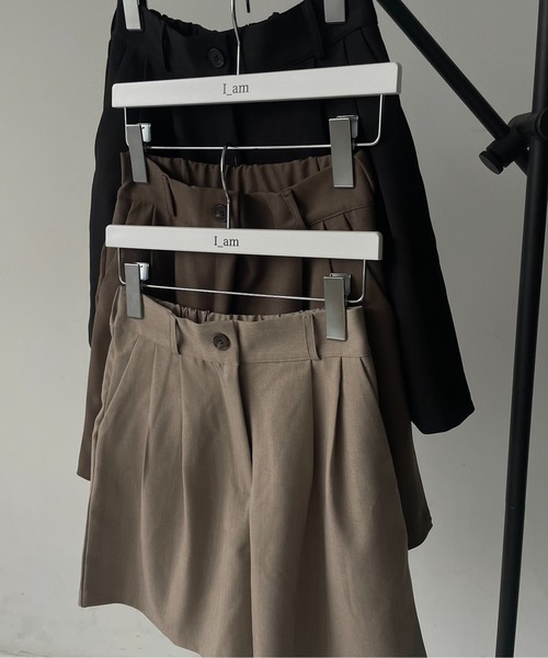 I_am(アイアム)の「double tuck short pants / ダブルタックショートパンツ(その他パンツ・レディース・ベージュ/ブラック/カーキブラウン・FREE)」の17枚目の写真