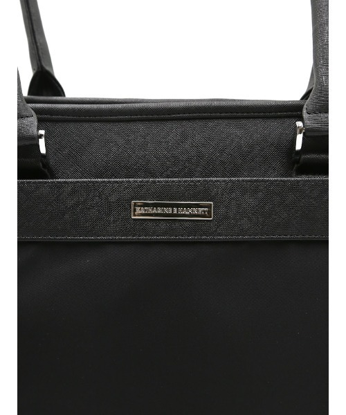 KATHARINE E HAMNETT(キャサリン・イー・ハムネット)の「【KATHARINE E HAMNETT-キャサリン・イー・ハムネット-】トートバック ナイロン×サフィアーノ調 多収納 無地 通年(トートバッグ・メンズ・ネイビー/ブラック・FREE)」の6枚目の写真