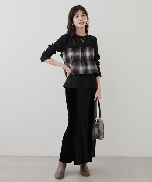 natural couture(ナチュラルクチュール)の「【WEB限定】ビスチェ風ドッキングリブカットTOPS(ニット/セーター・レディース・ボルドー/ブラック・FREE)」の18枚目の写真