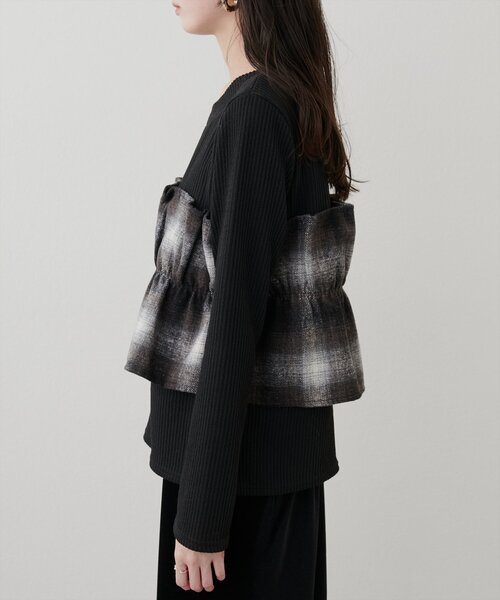 natural couture(ナチュラルクチュール)の「【WEB限定】ビスチェ風ドッキングリブカットTOPS(ニット/セーター・レディース・ボルドー/ブラック・FREE)」の16枚目の写真