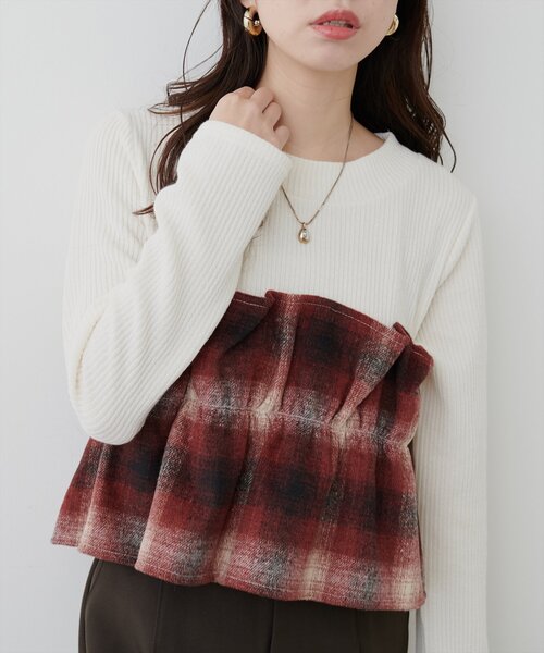 natural couture(ナチュラルクチュール)の「【WEB限定】ビスチェ風ドッキングリブカットTOPS(ニット/セーター・レディース・ボルドー/ブラック・FREE)」の6枚目の写真