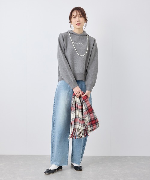 ROPE' PICNIC（ロペピクニック）の「ロゴ刺繍スウェットライクニットフーディー（パーカー・レディース・チャコールグレー/オフホワイト/ブラウン・38）」の4枚目の写真