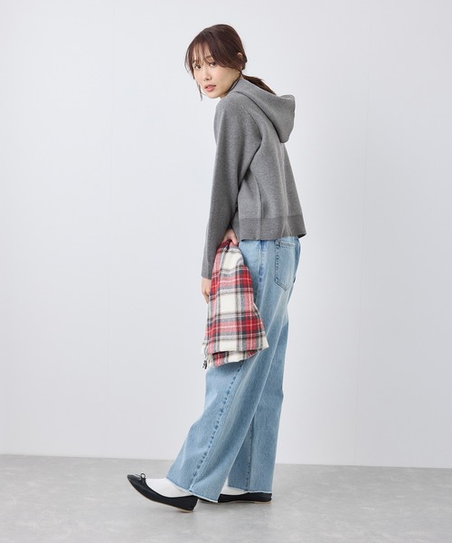 ROPE' PICNIC（ロペピクニック）の「ロゴ刺繍スウェットライクニットフーディー（パーカー・レディース・チャコールグレー/オフホワイト/ブラウン・38）」の6枚目の写真