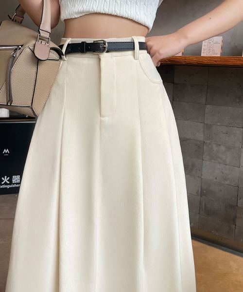 2ly2(トゥーリートゥー)の「ふんわりシルエットと厚手素材で秋冬にピッタリ!Aラインアンブレラスカート(スカート・レディース・ピンク/ブラウン/アイボリー/ブラック・FREE)」の8枚目の写真