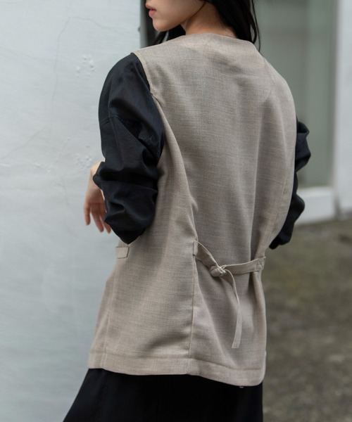 Munich（ミューニック）の「【吸水性】【速乾性】【防シワ性】リネンライクジレ（ベスト・レディース・ベージュ/ブラック/オフホワイト・FREE）」の21枚目の写真