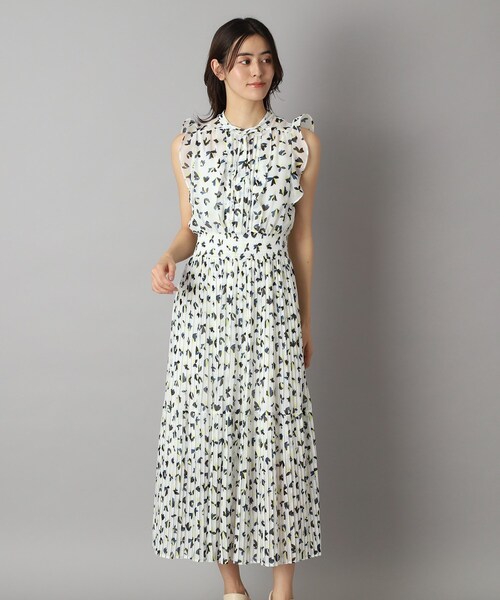 DRESSTERIOR(ドレステリア)の「シアーリーフフリルスリーブワンピ(ワンピース・レディース・ホワイト系3・38/36/34)」の13枚目の写真