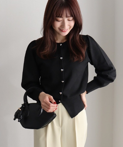 ATELIER-PIERROT黒ボレロカーディガン ハートボタンニットカーディガン（カーディガン/ボレロ