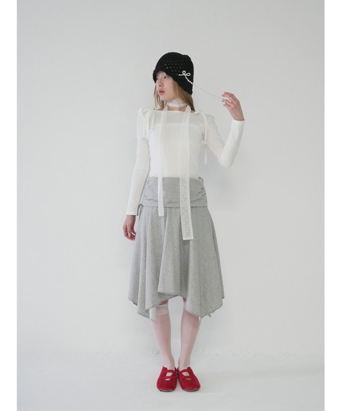 Uenui(ウニュイ)の「【 cunii 】リボンストラップ オフショルダー トップス(Tシャツ/カットソー・レディース・ピンク/ブラック/アイボリー/ネイビー・FREE)」の14枚目の写真