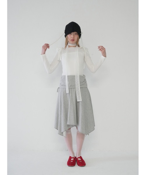 Uenui(ウニュイ)の「【 cunii 】リボンストラップ オフショルダー トップス(Tシャツ/カットソー・レディース・ピンク/ブラック/アイボリー/ネイビー・FREE)」の15枚目の写真