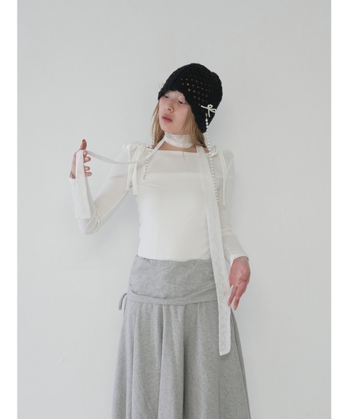 Uenui(ウニュイ)の「【 cunii 】リボンストラップ オフショルダー トップス(Tシャツ/カットソー・レディース・ピンク/ブラック/アイボリー/ネイビー・FREE)」の6枚目の写真