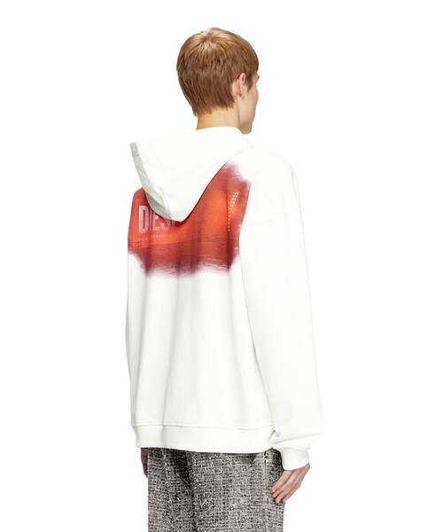 DIESEL（ディーゼル）の「メンズ プルオーバーパーカー S-BOXT-HOOD-R11（パーカー・メンズ・ホワイト/ブラック・LARGE/XXX-LARGE/X-SMALL/X-LARGE/XX-LARGE/MEDIUM/SMALL）」の10枚目の写真