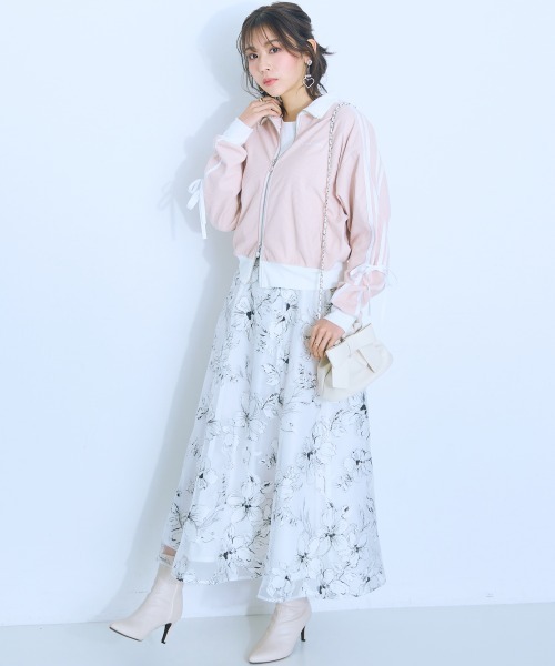 marun(マルン)の「<大きいサイズ>オーガンジーシアー花柄スカート marun(スカート・レディース・ホワイト/ブラック・L/5L/4L/3L/LL)」の14枚目の写真