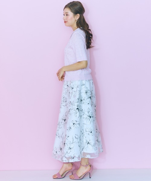 marun(マルン)の「<大きいサイズ>オーガンジーシアー花柄スカート marun(スカート・レディース・ホワイト/ブラック・L/5L/4L/3L/LL)」の9枚目の写真