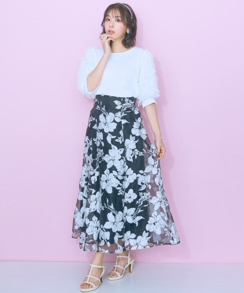 marun(マルン)の「<大きいサイズ>オーガンジーシアー花柄スカート marun(スカート・レディース・ホワイト/ブラック・L/5L/4L/3L/LL)」の10枚目の写真