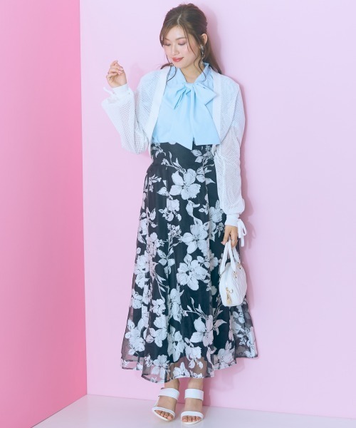 marun(マルン)の「<大きいサイズ>オーガンジーシアー花柄スカート marun(スカート・レディース・ホワイト/ブラック・L/5L/4L/3L/LL)」の12枚目の写真