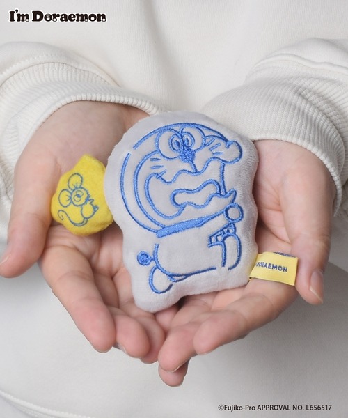 Flowering（フラワーリング）の「I’M DORAEMON/ぬいぐるみメジャー（その他雑貨・レディース・グレー・FREE）」の3枚目の写真