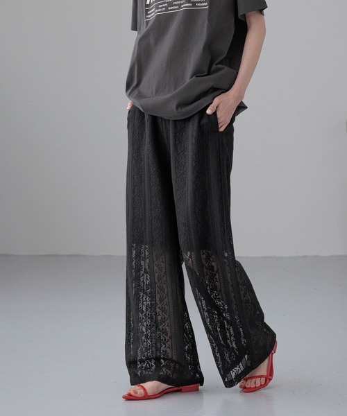 LOWRYS FARM（ローリーズファーム）の「レースイージーパンツ　320704（その他パンツ・レディース・ブラック/アイボリー/オフホワイト/ブラック系その他・FREE）」の3枚目の写真