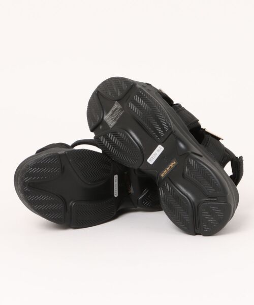 Bridget Birkin(ブリジットバーキン)の「【Bridget Birkin】ベルクロカジュアル厚底スポサン(552120)(サンダル・レディース・グレイッシュベージュ/アイボリー/ブラック・LL/S/M/L)」の5枚目の写真