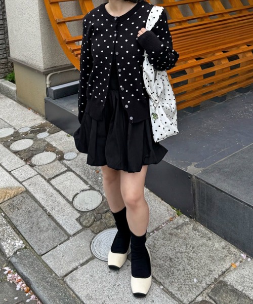 MEMECLE（メメクル）の「【 MEMECLE / メメクル 】ドット ニットカーディガン（カーディガン/ボレロ・レディース・ブラック/グレー・FREE）」の20枚目の写真