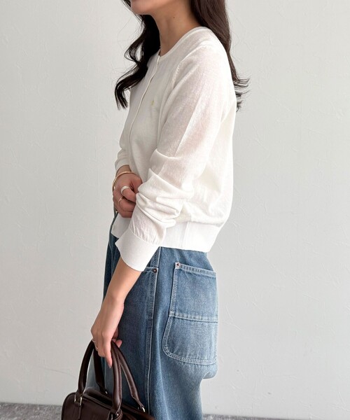 fredy emue（フレディエミュ）の「FR刺繍ベーシックサマーカーディガン（カーディガン/ボレロ・レディース・オフホワイト/ブラック/ブラウン/ミント・38）」の14枚目の写真