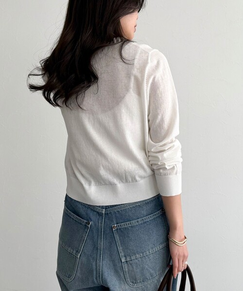 fredy emue（フレディエミュ）の「FR刺繍ベーシックサマーカーディガン（カーディガン/ボレロ・レディース・オフホワイト/ブラック/ブラウン/ミント・38）」の16枚目の写真